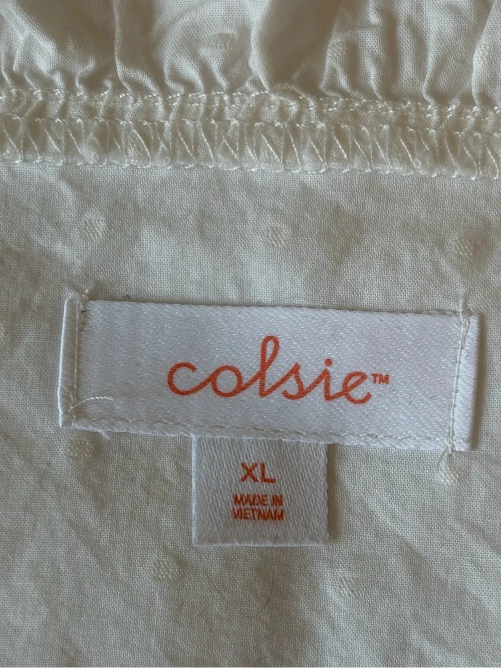 Colsie white swiss